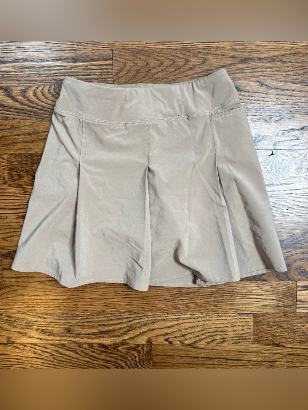 Athleta Girl Beige Tan Active Athletic Pleated School Days Flared Skort Size 7